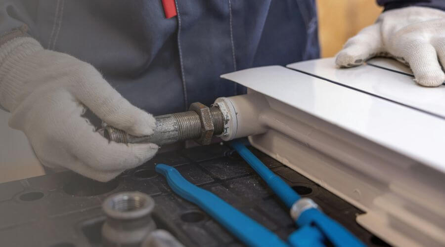Gas Line Leak Repair in Wood River, IL