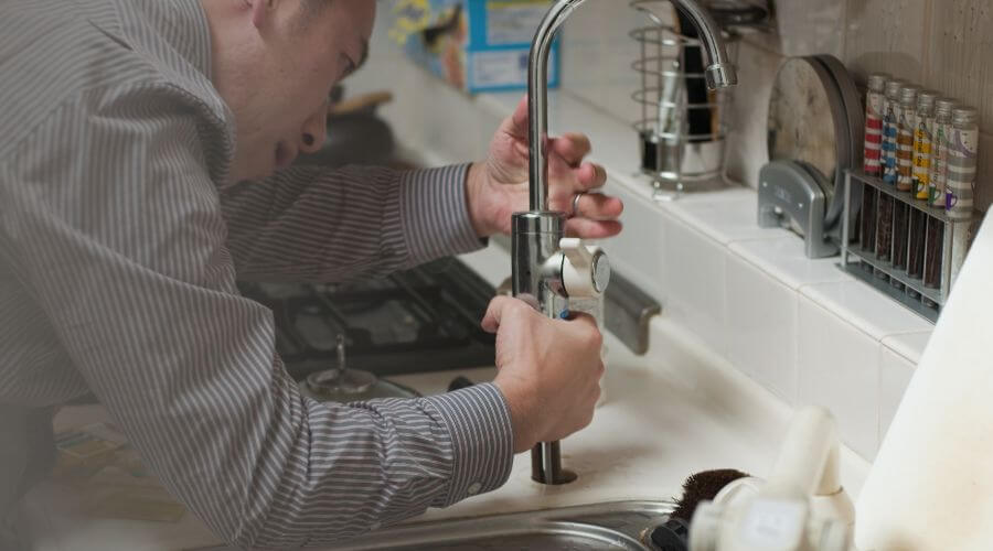 Professional emergency plumbing in Wood River, IL